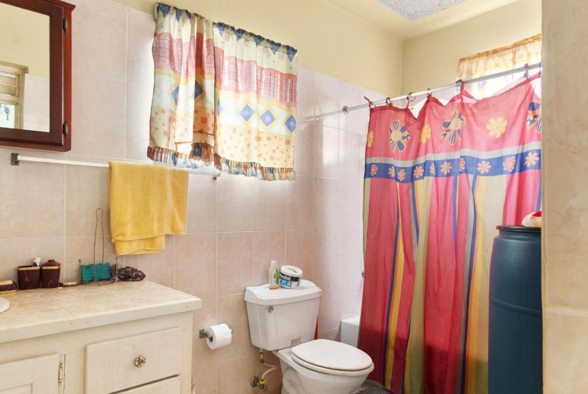 Thirteenth image of 26 August Town rd in Kingston 7, St. Andrew, Jamaica - property is For Sale