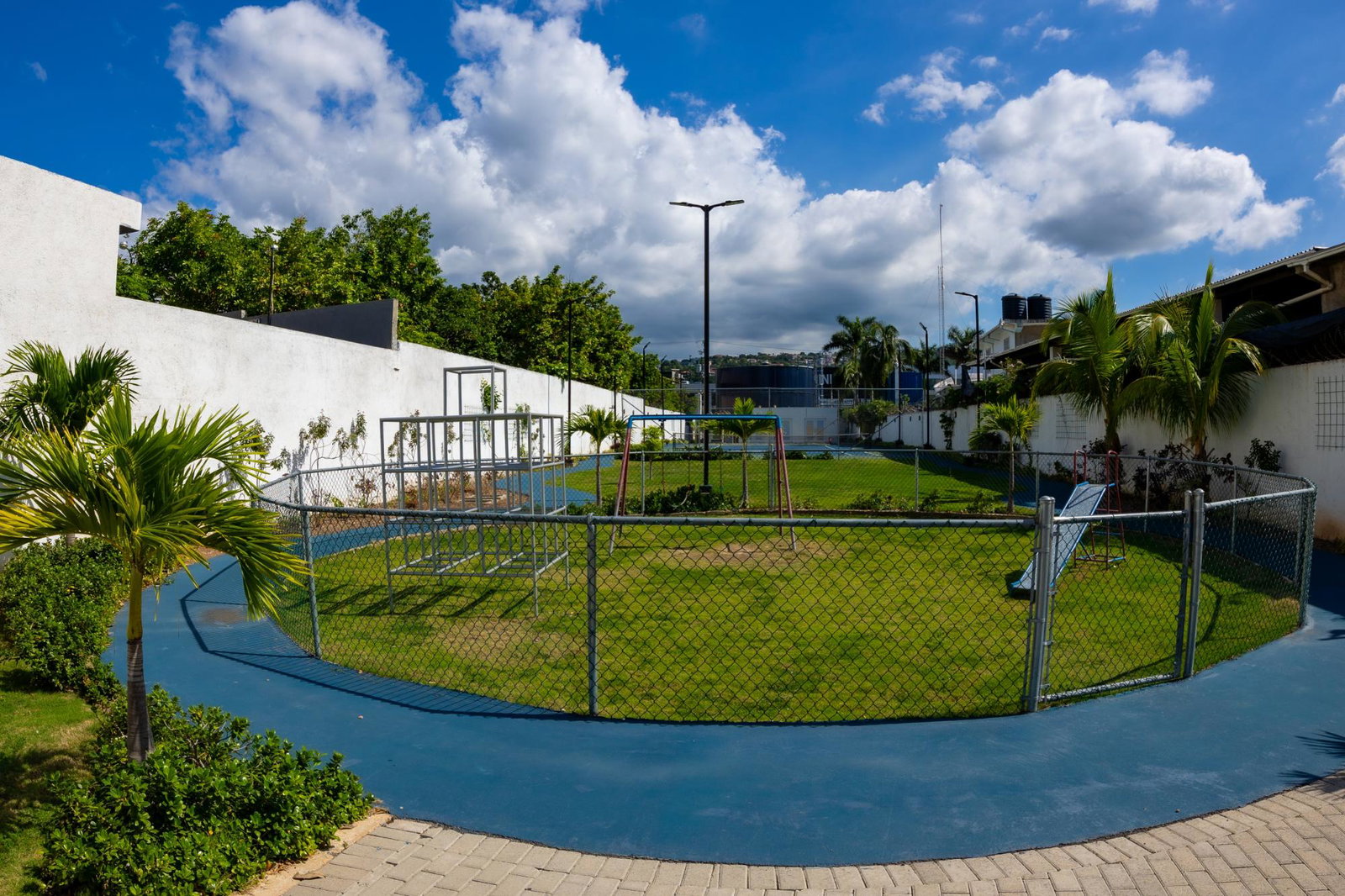 Nineteenth image of A308-4 Lady Musgrave in Kingston 5, St. Andrew, Jamaica - property is For Rent