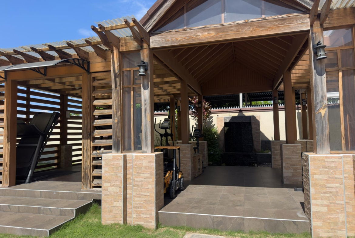 Eleventh image of 11-4 East Avenue in Constant Spring P.O., St. Andrew, Jamaica - property is For Sale