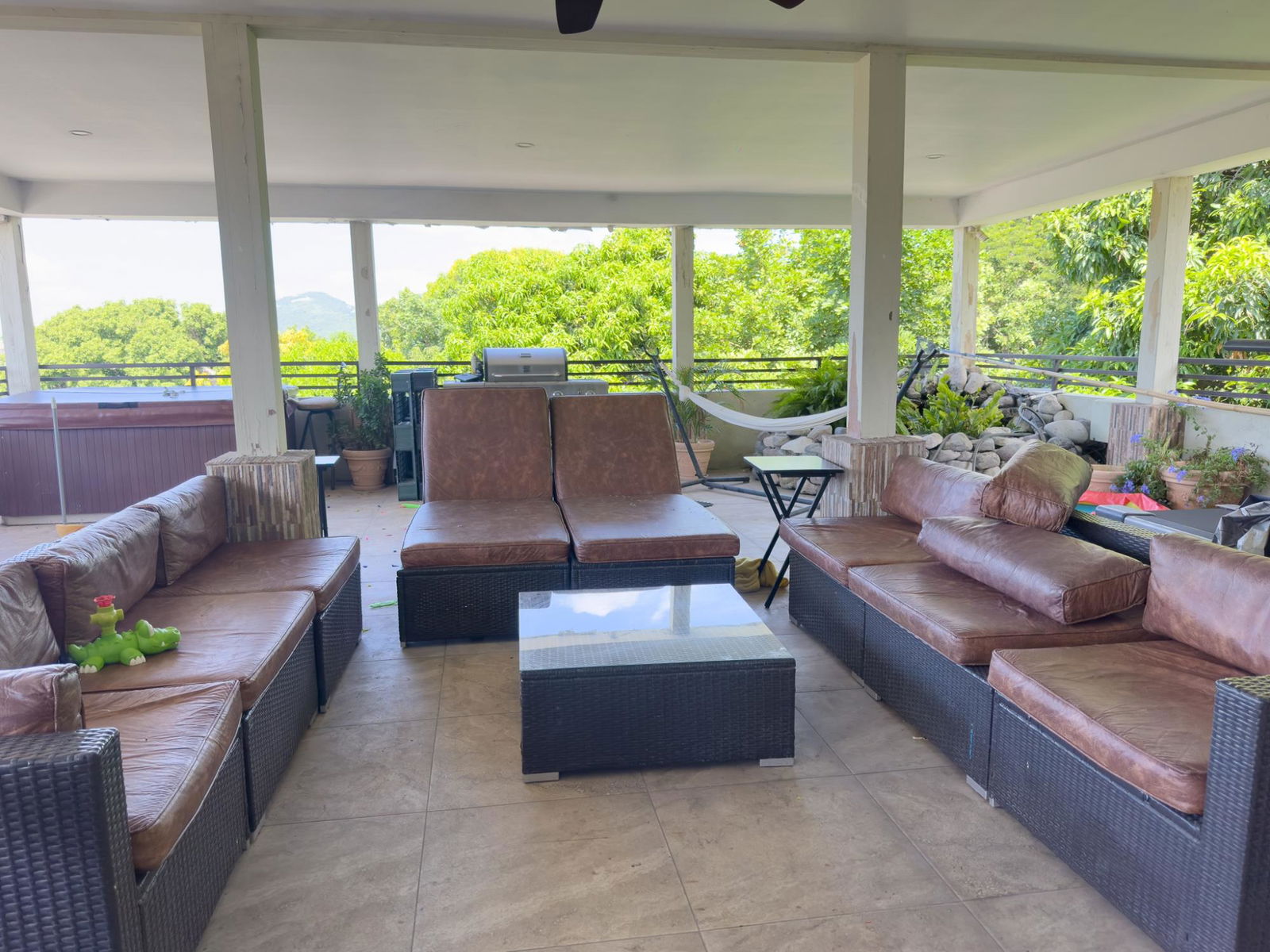 Fifth image of 11-4 East Avenue in Constant Spring P.O., St. Andrew, Jamaica - property is For Sale