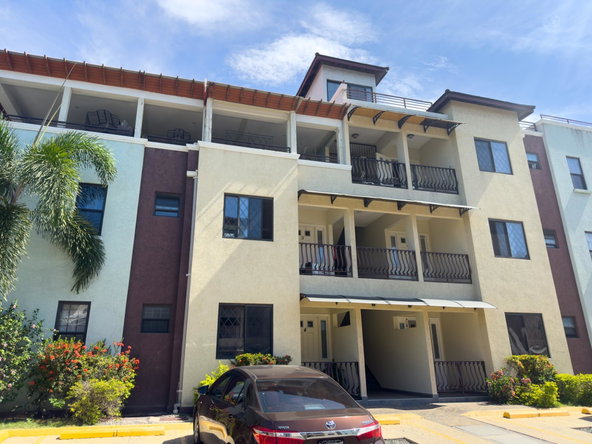 First image of 11-4 East Avenue in Constant Spring P.O., St. Andrew, Jamaica - property is For Sale