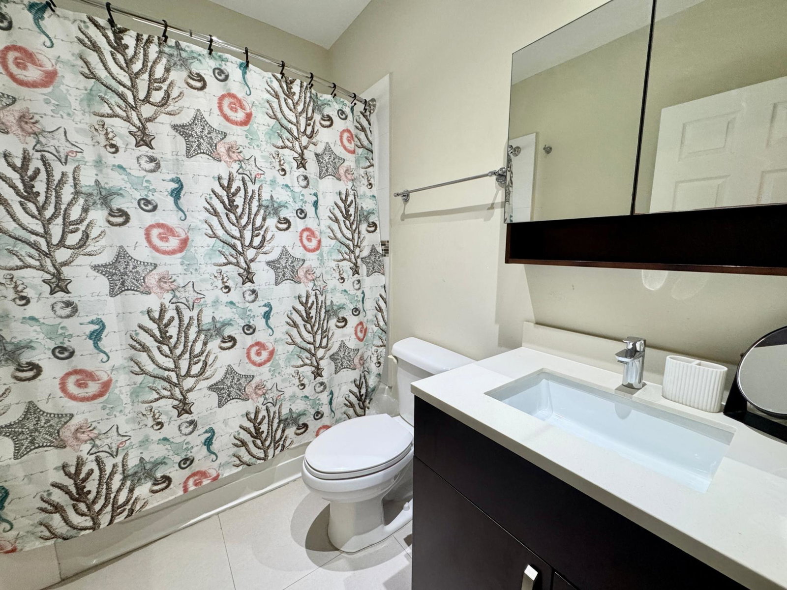 Twenty-Fifth image of 202- Tara Estate in Montego Bay, St. James, Jamaica - property is For Rent