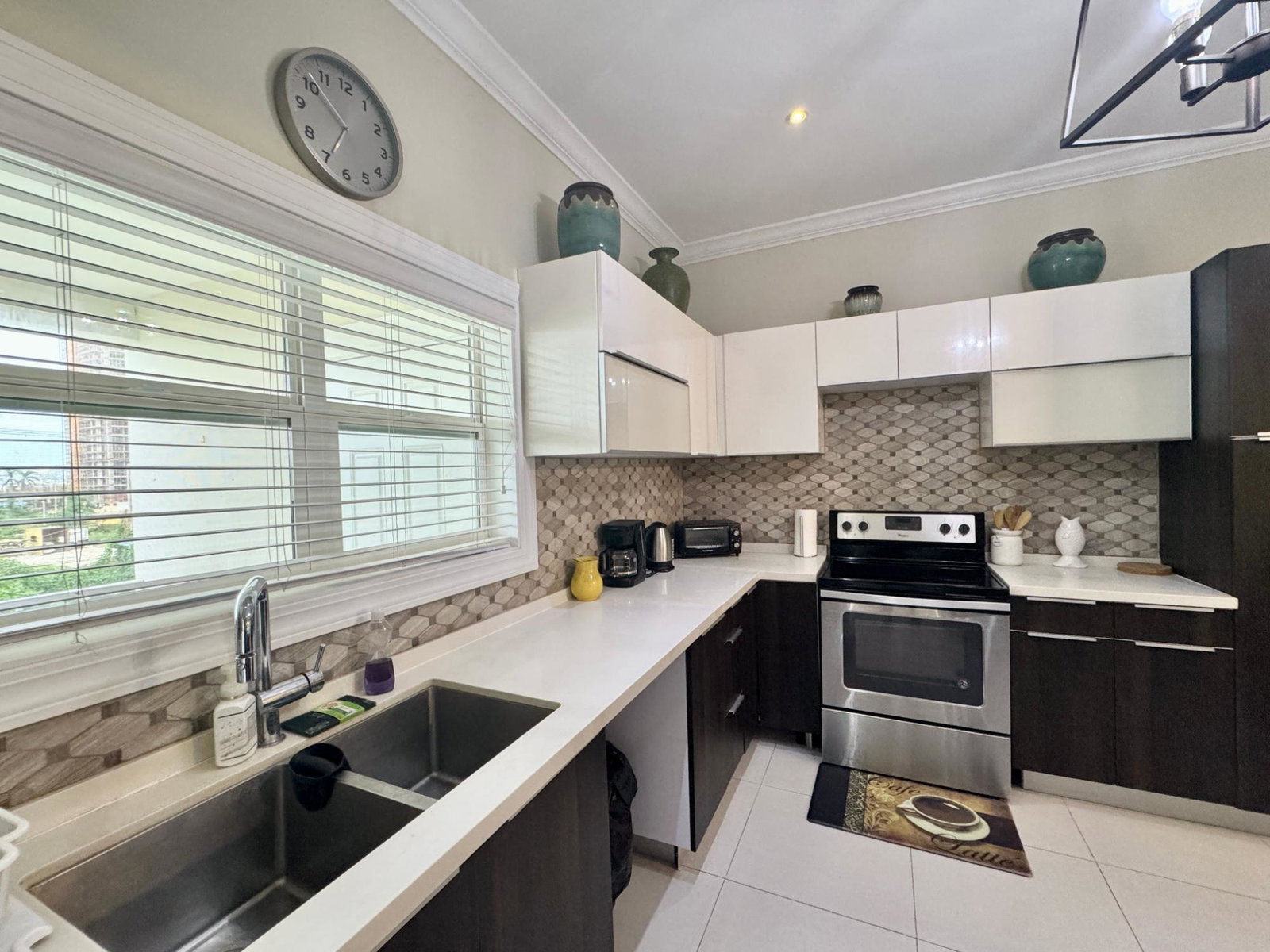 Ninth image of 202- Tara Estate in Montego Bay, St. James, Jamaica - property is For Rent