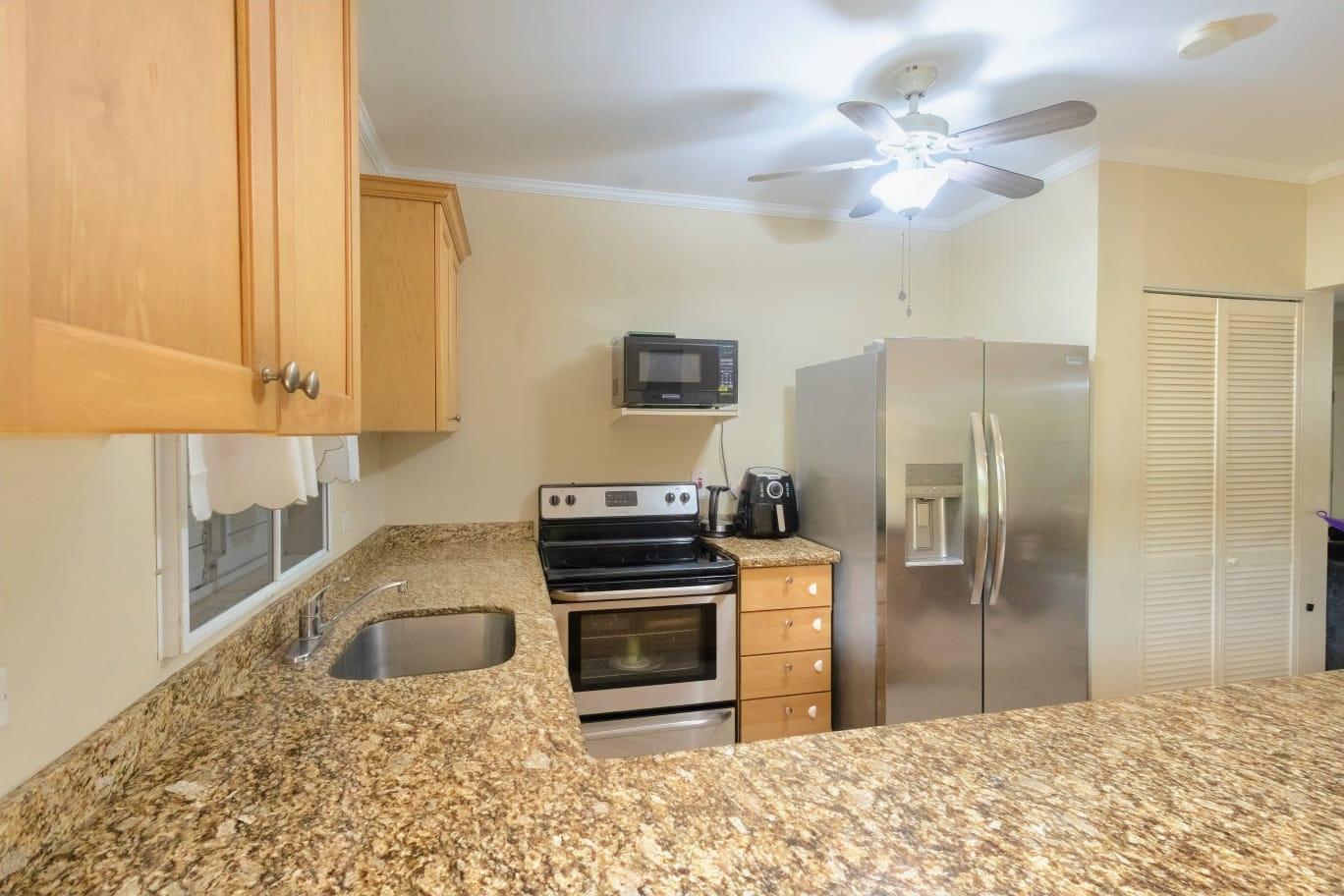 Luxury-2-Bedroom-Apartment-for-Sale-at-8-40-Paddington-Terrace-St.-Andrew-Jamaica Seventh image of 8-40 Paddington Terrace in Kingston 6, St. Andrew, Jamaica - property is For Sale