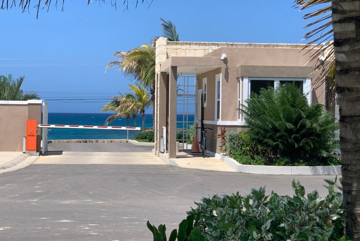 Seventeenth image of 360 Oceanpointe in Lucea, Hanover, Jamaica - property is For Rent