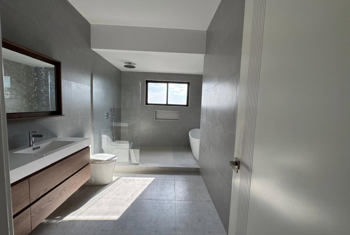 Second image of 1-1 Bridgemont Park in Kingston 9, St. Andrew, Jamaica - property is For Rent