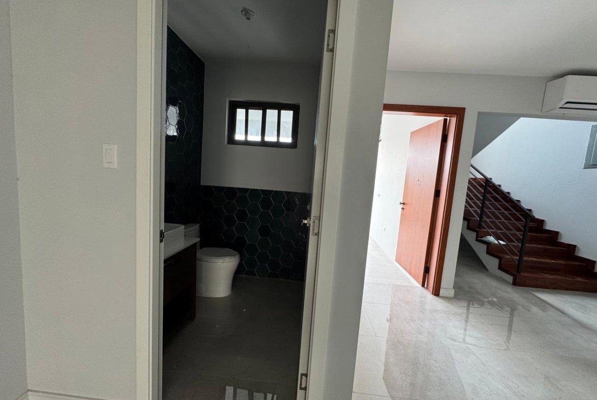 Thirtieth image of 1-1 Bridgemont Park in Kingston 9, St. Andrew, Jamaica - property is For Rent