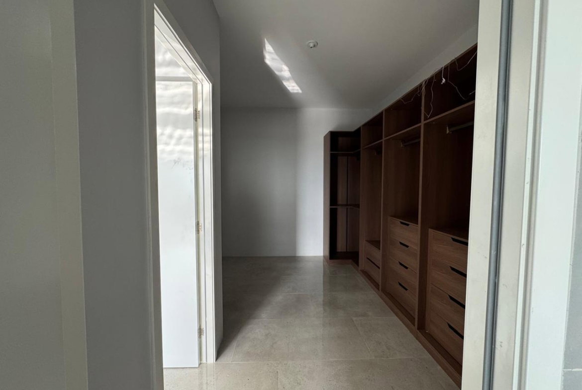 Fifth image of 1-1 Bridgemont Park in Kingston 9, St. Andrew, Jamaica - property is For Rent