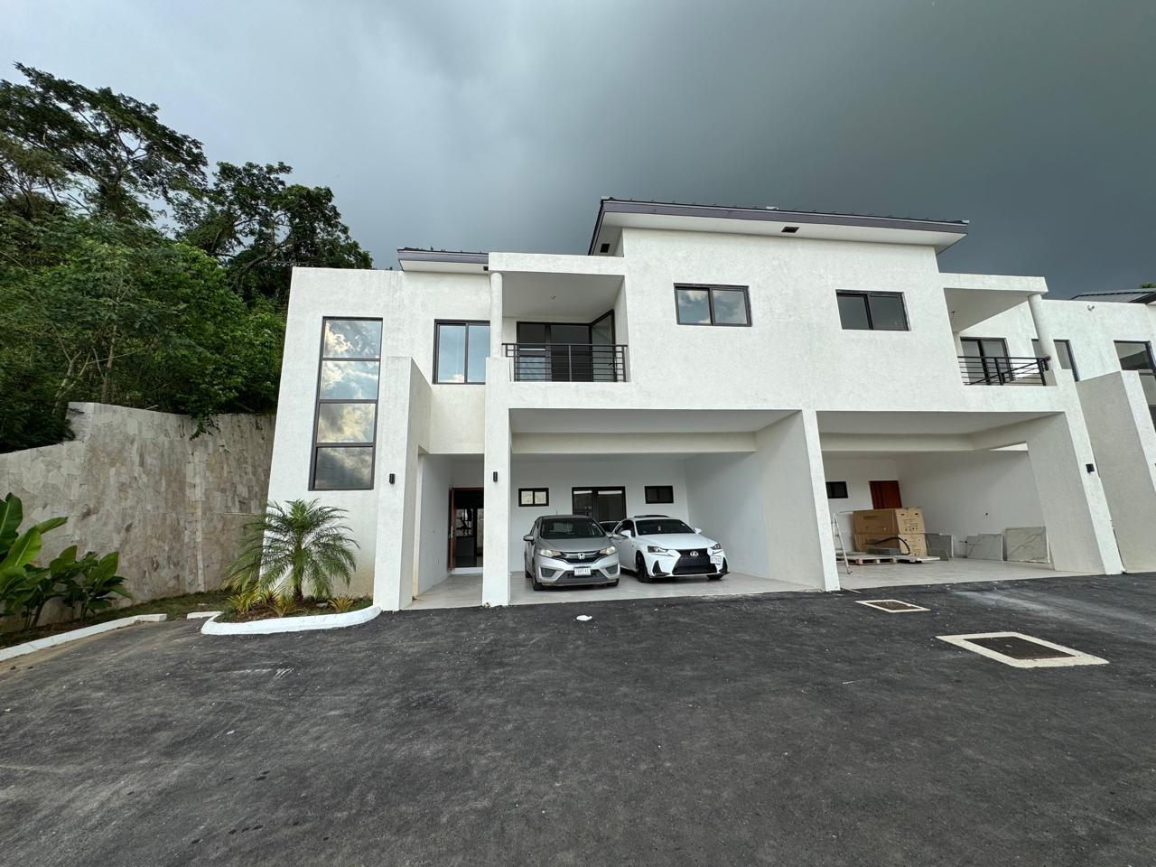 First image of 1-1 Bridgemont Park in Kingston 9, St. Andrew, Jamaica - property is For Rent