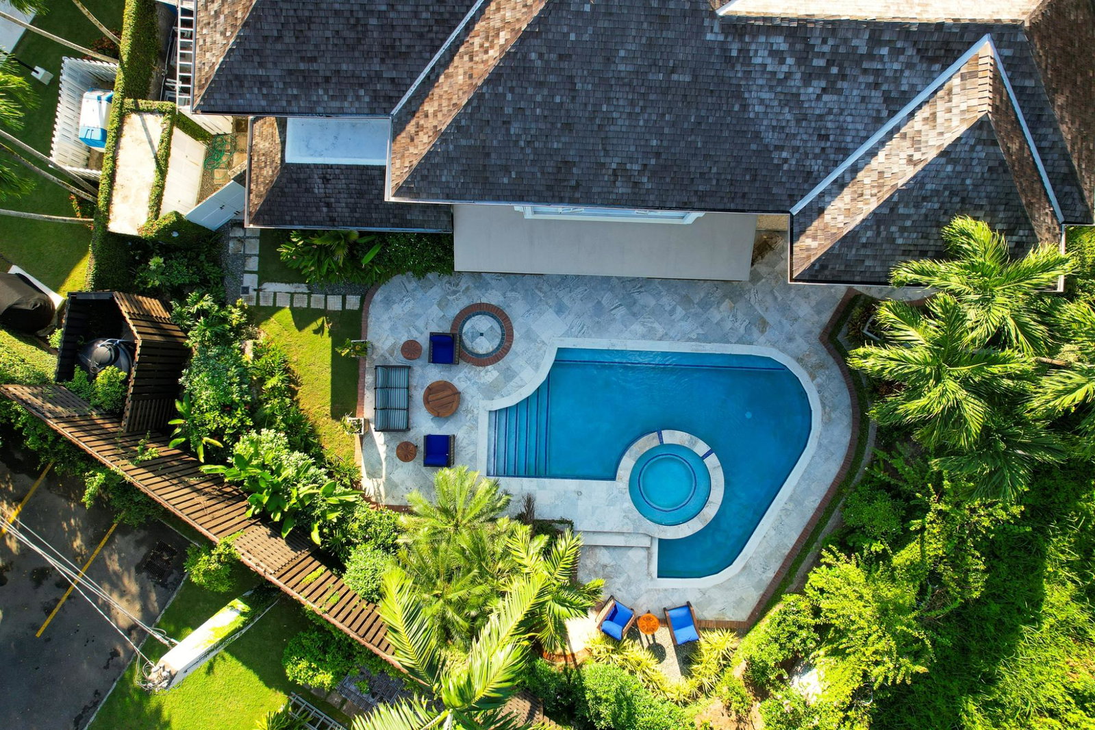 Seventh image of 9-76 Barbican Road in Kingston 6, St. Andrew, Jamaica - property is For Rent