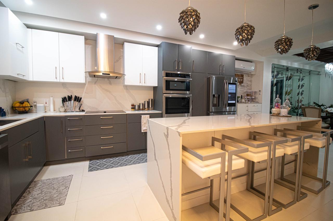 Luxury-4-Bedroom-Townhouse-for-Sale-in-Kingston-St.-Andrew-Hopefield-Avenue Second image of 14-27-29 Hopefield Avenue in Kingston 6, St. Andrew, Jamaica - property is For Sale