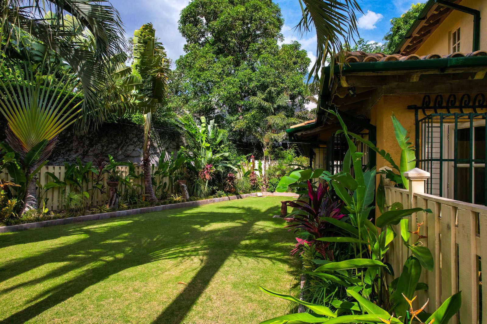 Twenty-Ninth image of B-3 Hopefield Avenue in Kingston 6, St. Andrew, Jamaica - property is For Rent