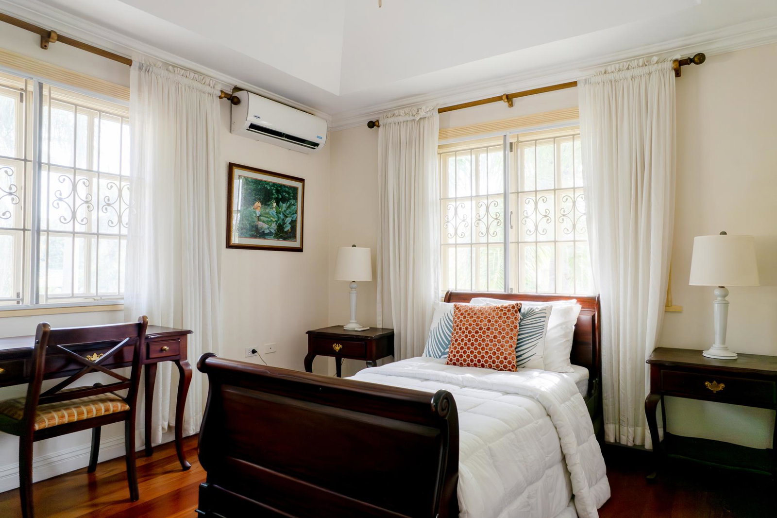 Thirtieth image of B-3 Hopefield Avenue in Kingston 6, St. Andrew, Jamaica - property is For Rent