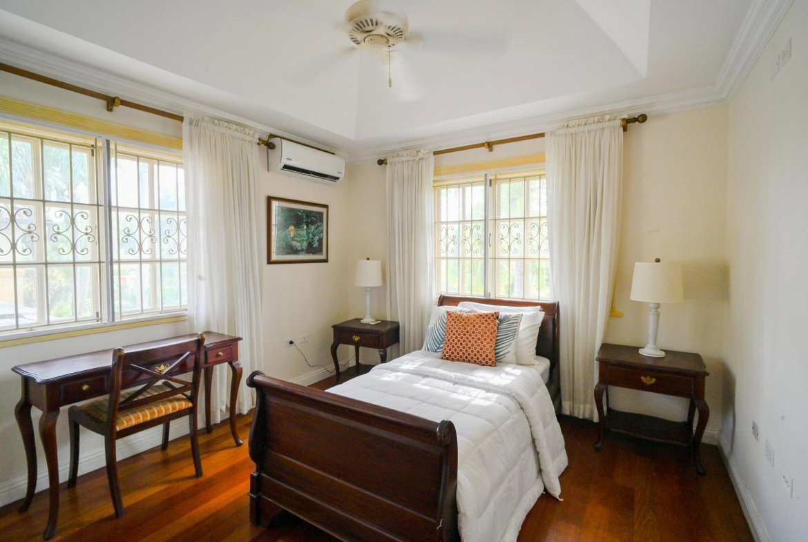 Seventh image of B-3 Hopefield Avenue in Kingston 6, St. Andrew, Jamaica - property is For Rent