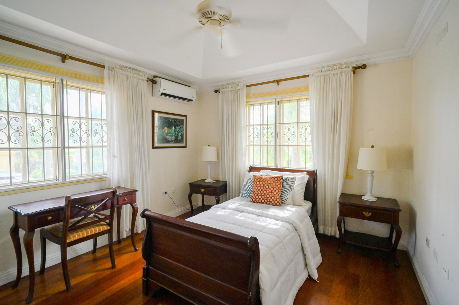 Seventh image of B-3 Hopefield Avenue in Kingston 6, St. Andrew, Jamaica - property is For Rent