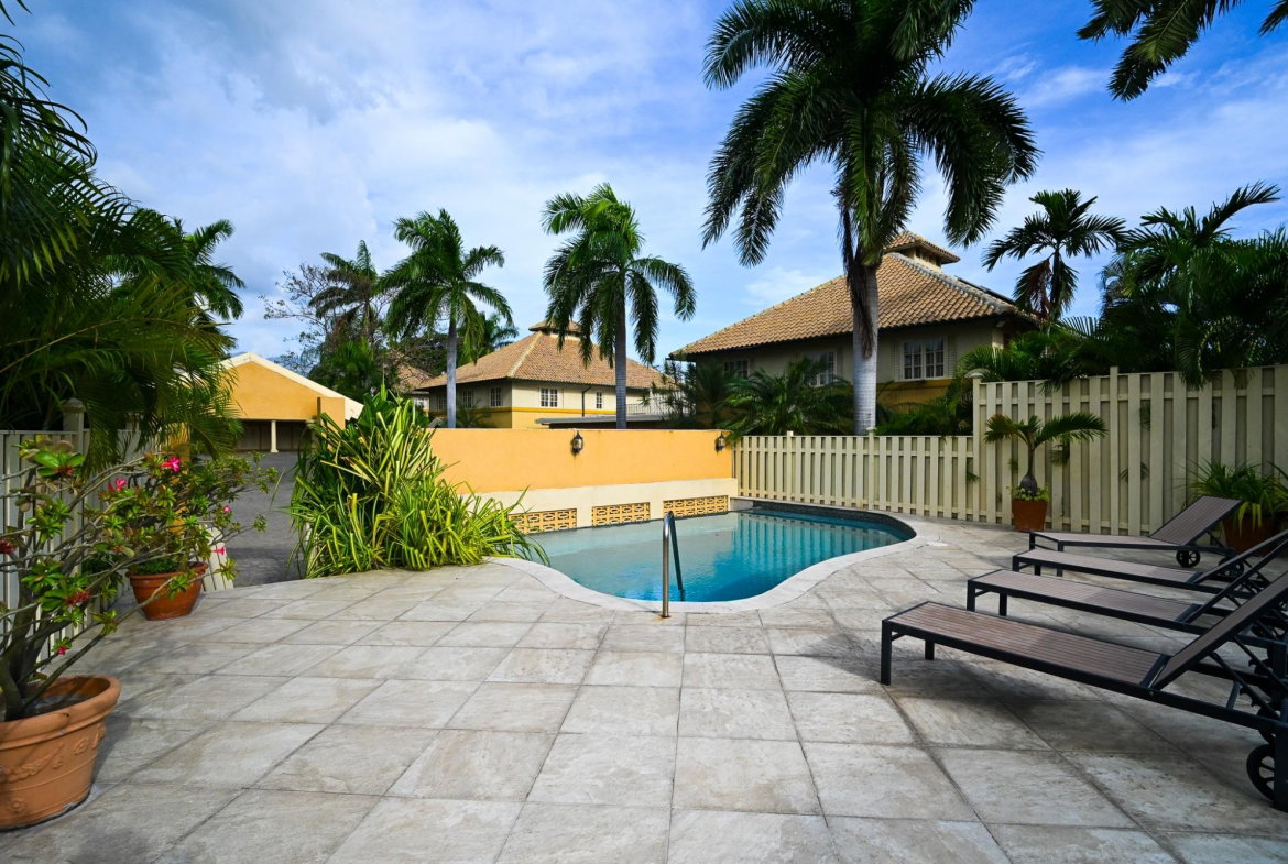 Ninth image of B-3 Hopefield Avenue in Kingston 6, St. Andrew, Jamaica - property is For Rent