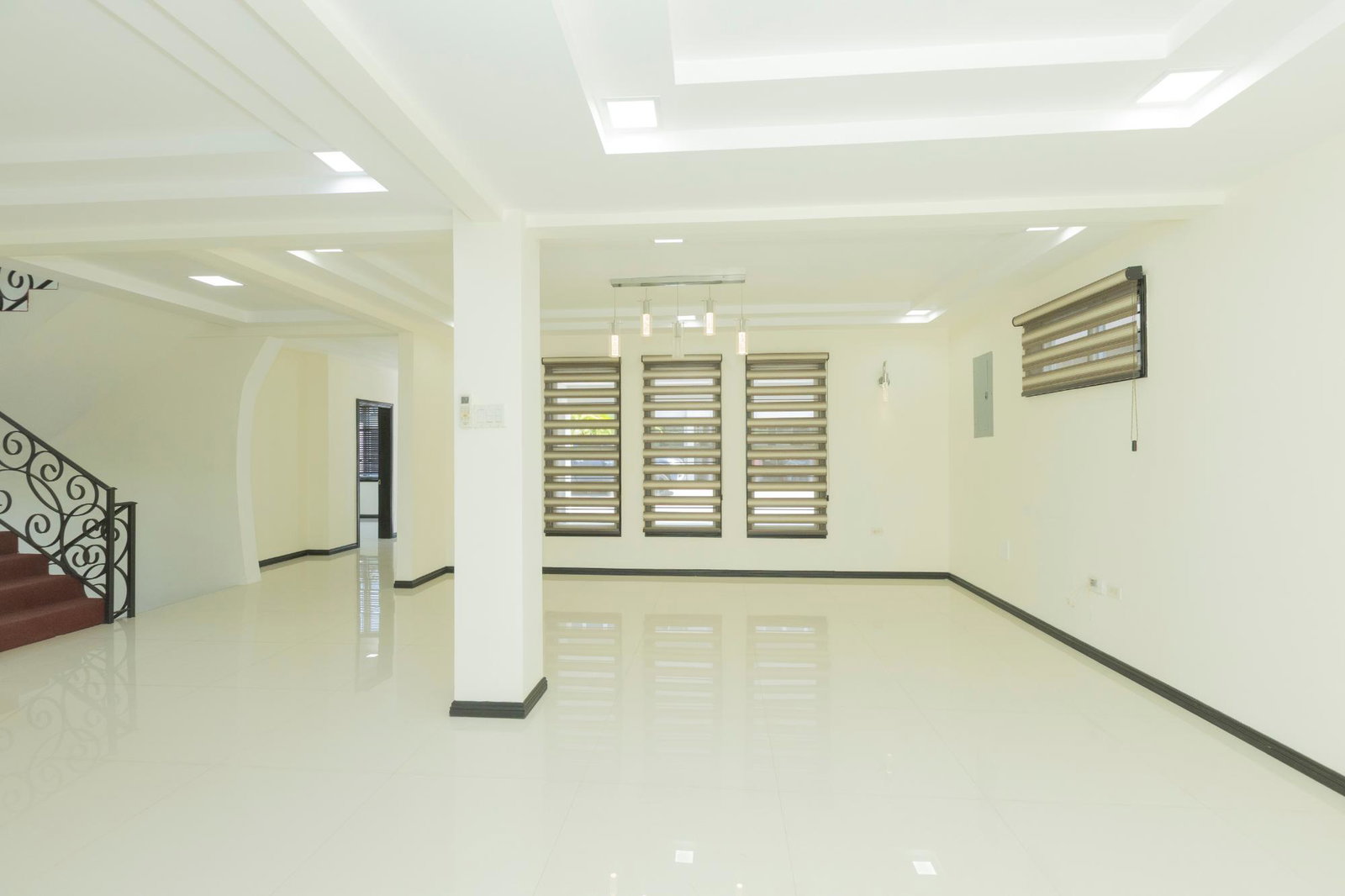 Luxury-6-Bedroom-Villa-for-Sale-at-18-19-Dillsbury-Avenue-St.-Andrew-Jamaica Fifth image of 18-19 Dillsbury Avenue in Kingston 6, St. Andrew, Jamaica - property is For Sale