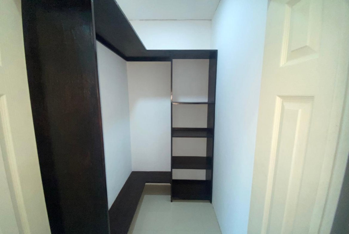 Twelfth image of 6-5 Park Avenue in Kingston 19, St. Andrew, Jamaica - property is For Sale