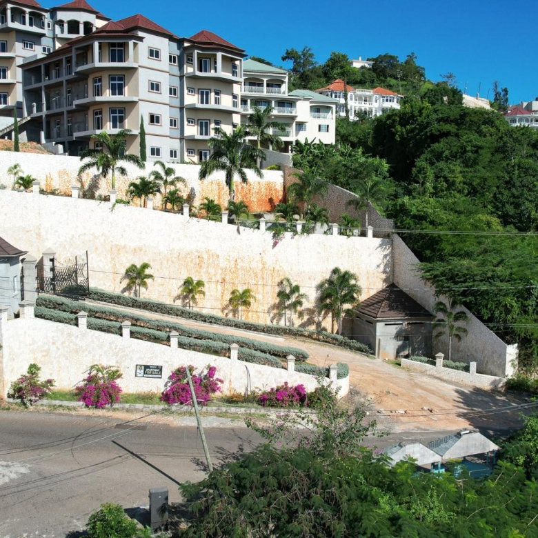 First image of 5- Stanmore, Red Hills in Red Hills, St. Andrew, Jamaica - property is For Sale