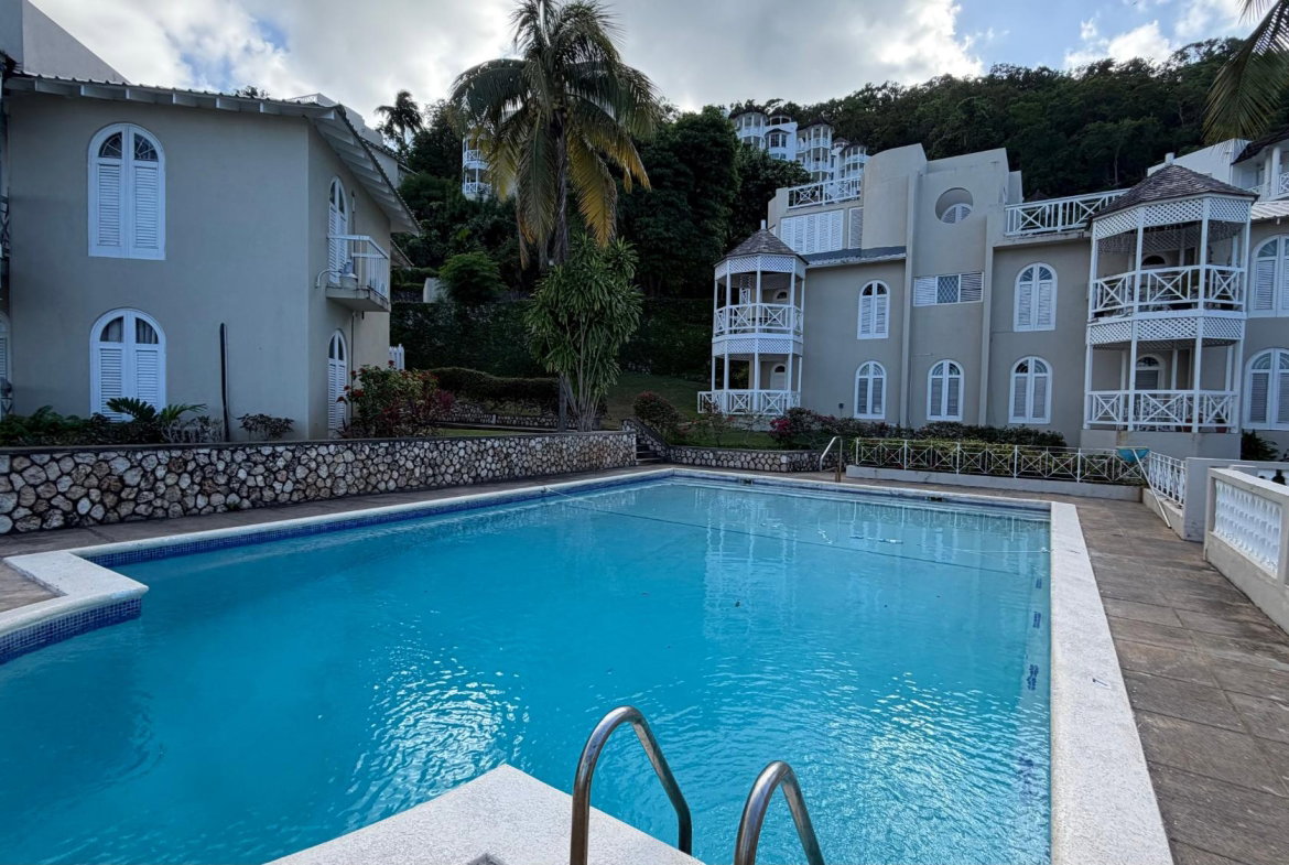 Seventeenth image of 8b Columbus Heights, ph 4 in Ocho Rios, St. Ann, Jamaica - property is For Rent