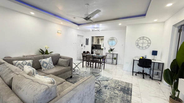Seventh image of 8b Columbus Heights, ph 4 in Ocho Rios, St. Ann, Jamaica - property is For Rent