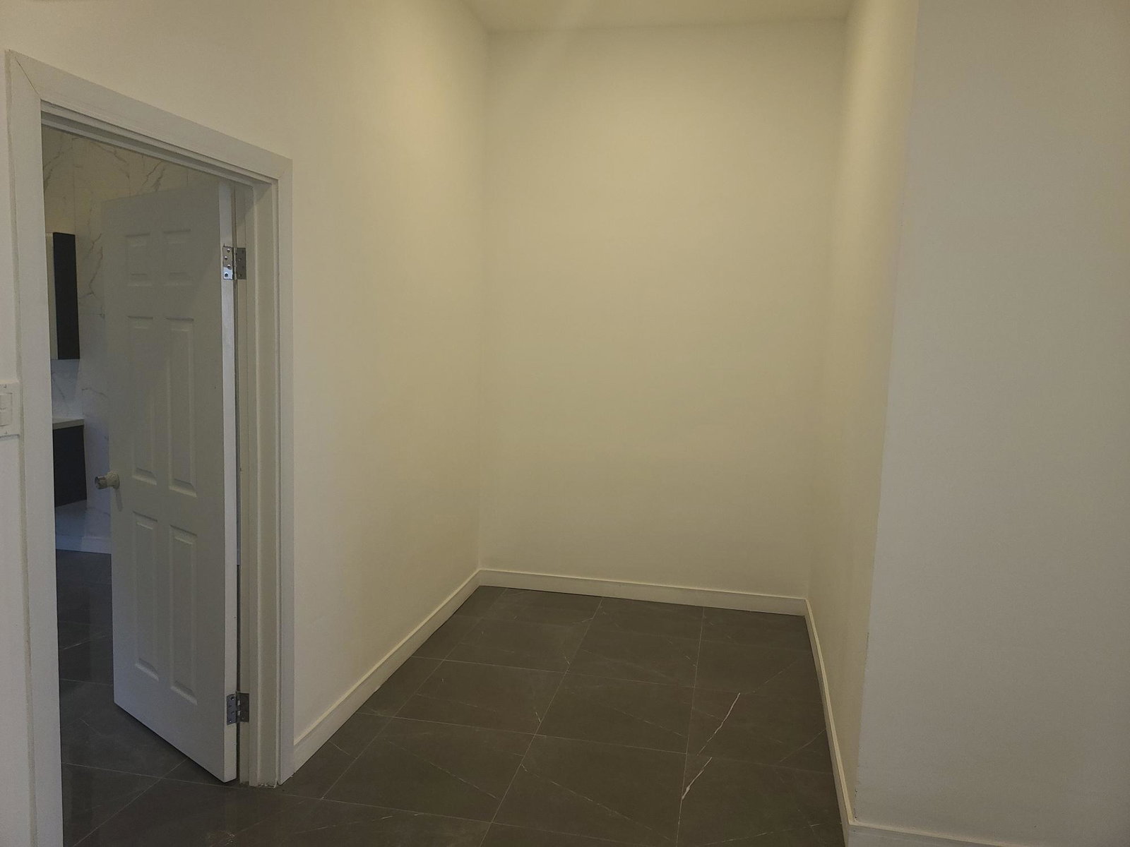 Seventeenth image of 8- Smokey Vale in Kingston 8, St. Andrew, Jamaica - property is For Rent