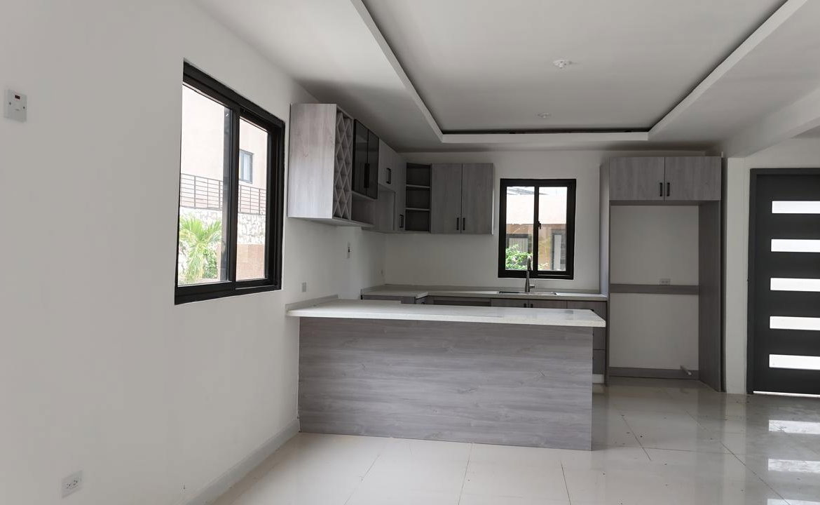 Tenth image of 27- Ocho Rios Country Club in Ocho Rios, St. Ann, Jamaica - property is For Rent