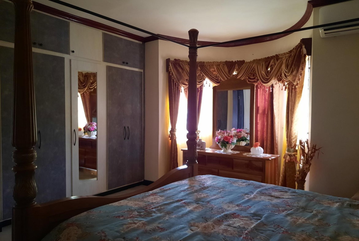 Ninth image of 422 Davia Shorty, Orchard Gar in Hopewell, Hanover, Jamaica - property is For Rent