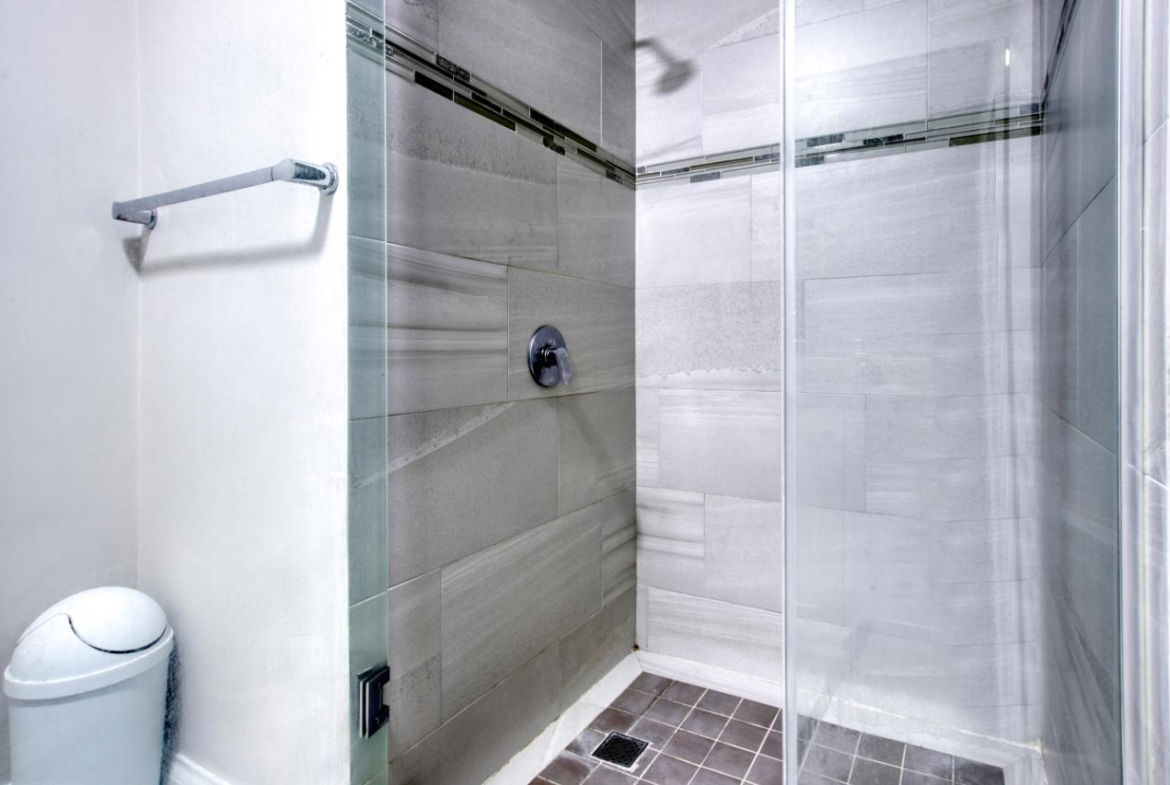 Eighth image of 5-7 Comlin Bank Road in Kingston 5, St. Andrew, Jamaica - property is For Rent