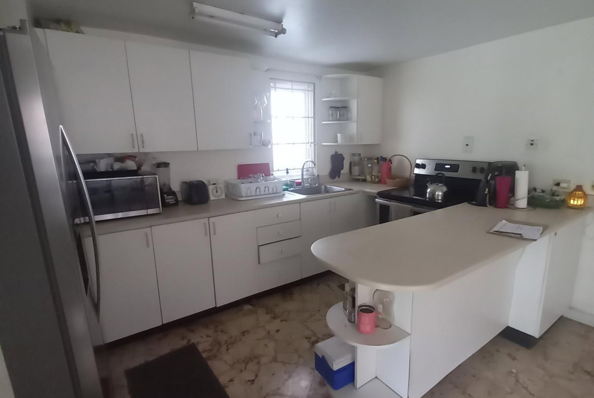 Fifth image of D5-8 East Kings House Road, ki in Kingston 6, St. Andrew, Jamaica - property is For Sale
