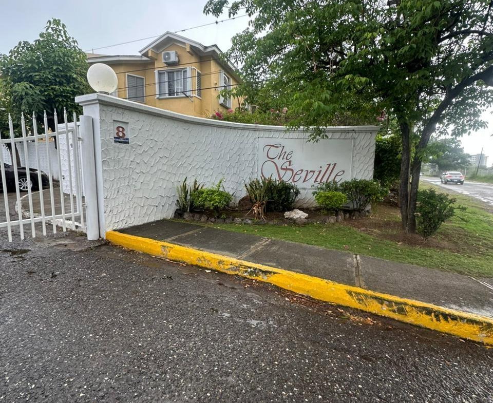 Sixth image of D5-8 East Kings House Road, ki in Kingston 6, St. Andrew, Jamaica - property is For Sale