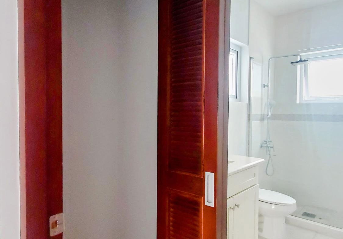 Nineteenth image of B301-5 Long Lane in Kingston 8, St. Andrew, Jamaica - property is For Sale