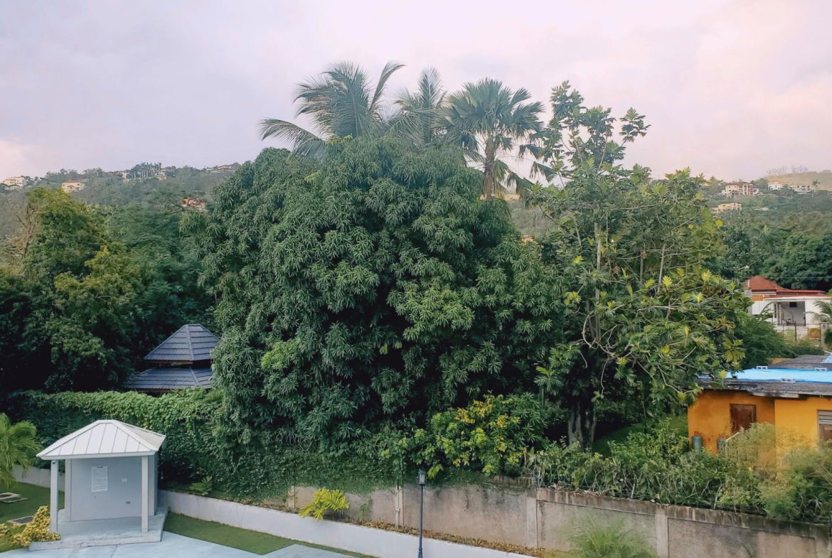 Thirtieth image of B301-5 Long Lane in Kingston 8, St. Andrew, Jamaica - property is For Sale