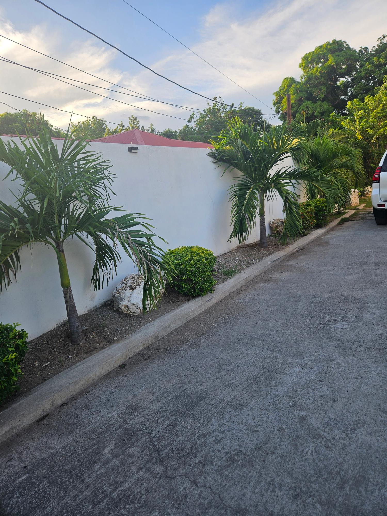 Modern-2-9-Truman-Avenue-Apartment-for-Sale-in-St.-Andrew-Jamaica Second image of #2-9 Truman Avenue, Richmond p in Kingston 10, St. Andrew, Jamaica - property is For Sale