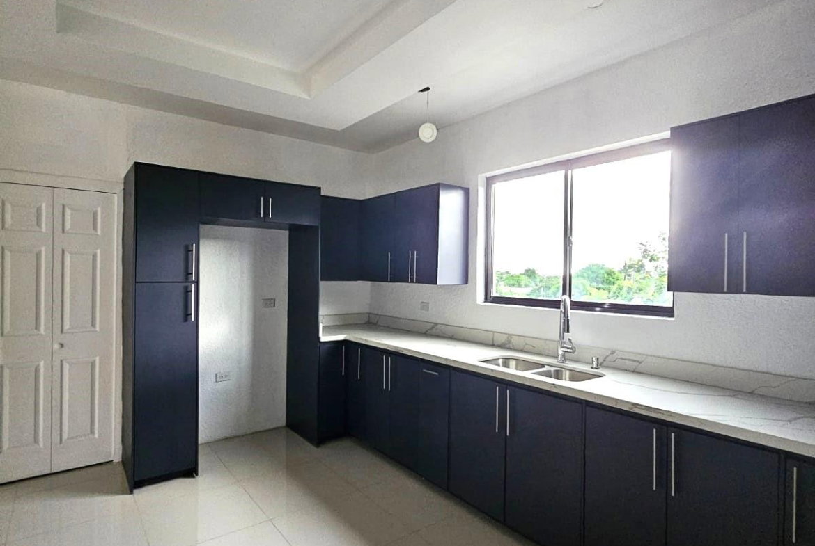 Eighth image of 8-32 Morningside Drive in Kingston 19, St. Andrew, Jamaica - property is For Rent