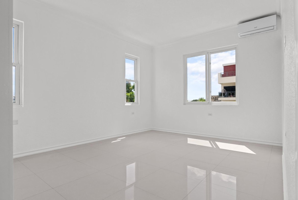 Seventeenth image of 6-10 Sunset Drive in Kingston 10, St. Andrew, Jamaica - property is For Sale