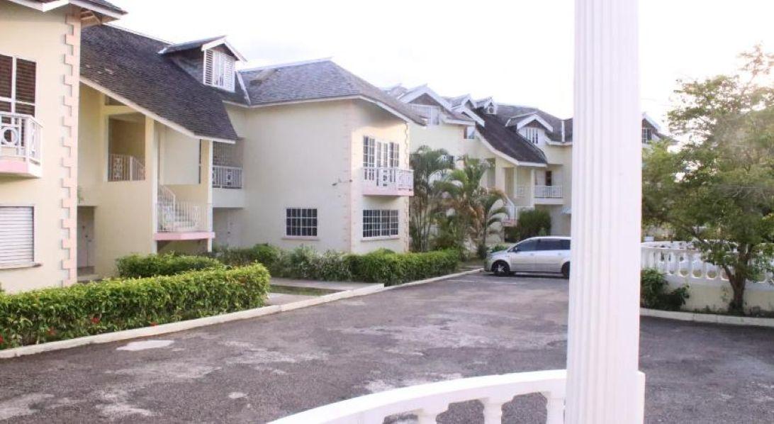 Seventeenth image of Apt-17d Country Manor Apartments in Ocho Rios, St. Ann, Jamaica - property is For Rent