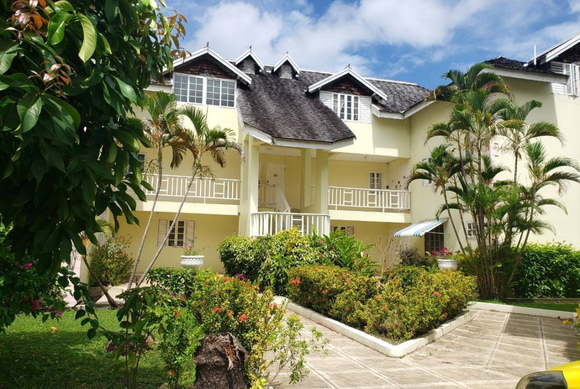 Eighteenth image of Apt-17d Country Manor Apartments in Ocho Rios, St. Ann, Jamaica - property is For Rent