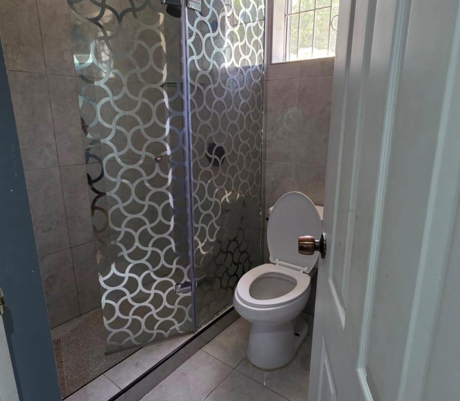 Fourth image of Apt-17d Country Manor Apartments in Ocho Rios, St. Ann, Jamaica - property is For Rent