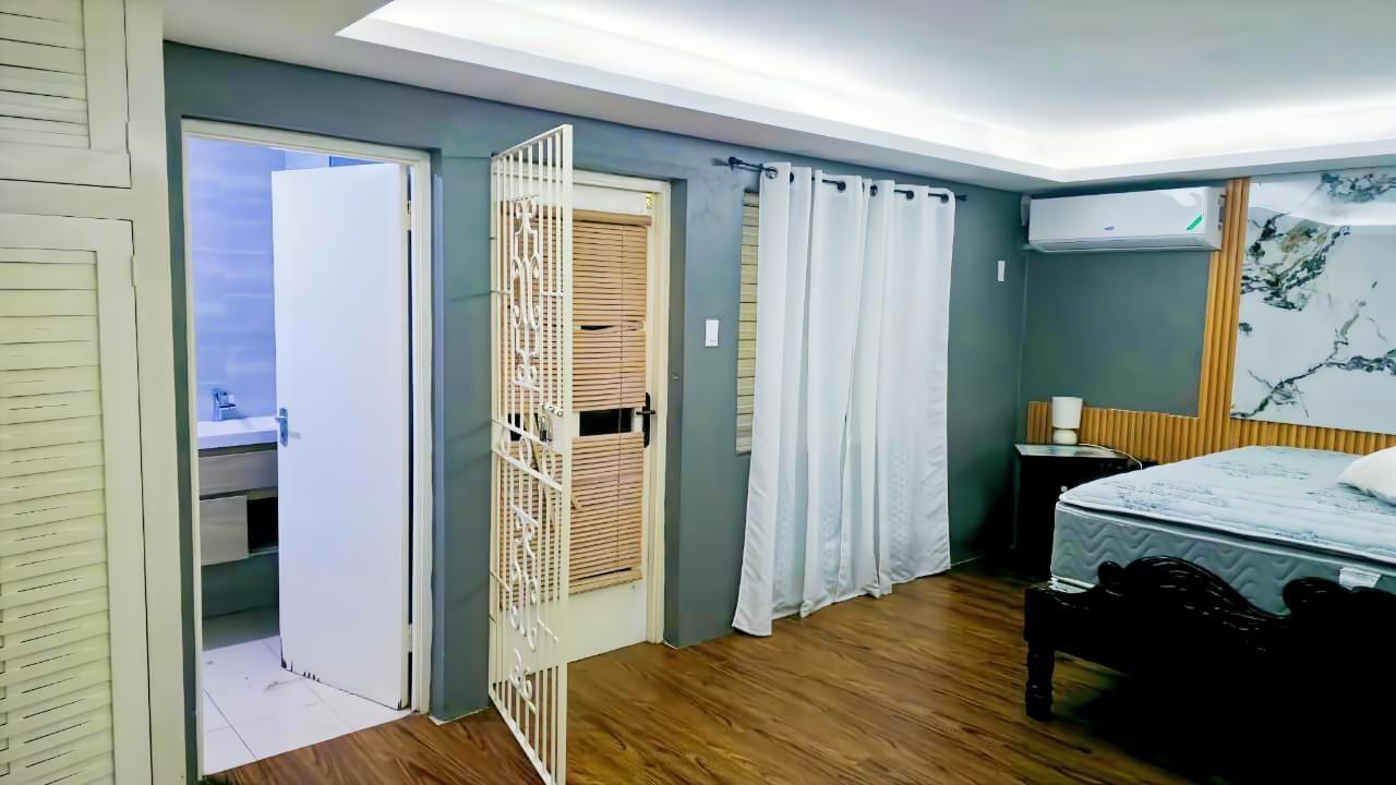 First image of Apt-17d Country Manor Apartments in Ocho Rios, St. Ann, Jamaica - property is For Rent