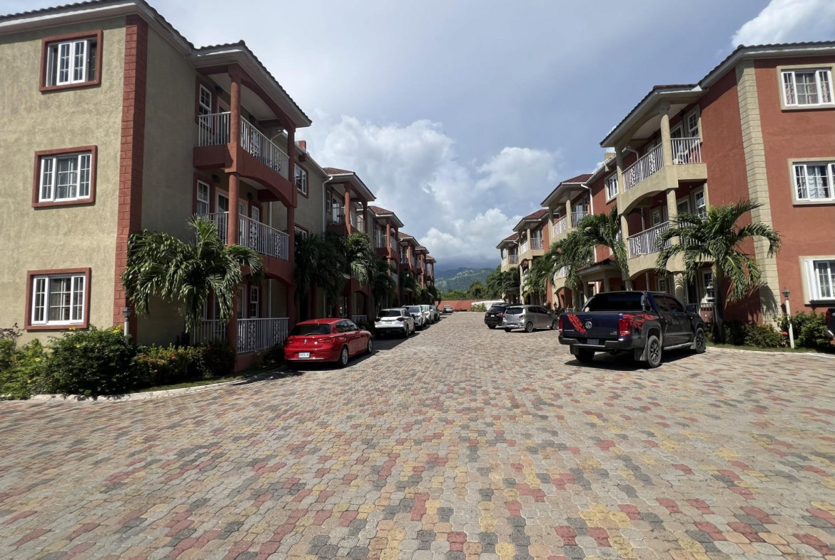 Fifteenth image of 25- Fairway Ave in Kingston 5, St. Andrew, Jamaica - property is For Rent