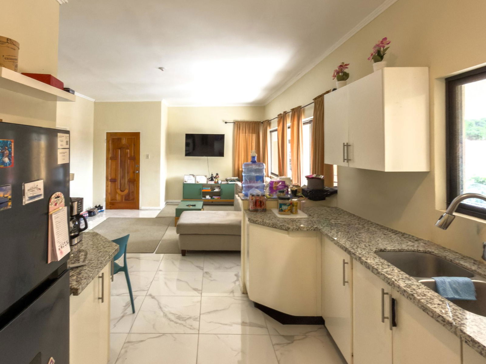 Second image of 15-171 Red Hills Road in Kingston 19, St. Andrew, Jamaica - property is For Rent