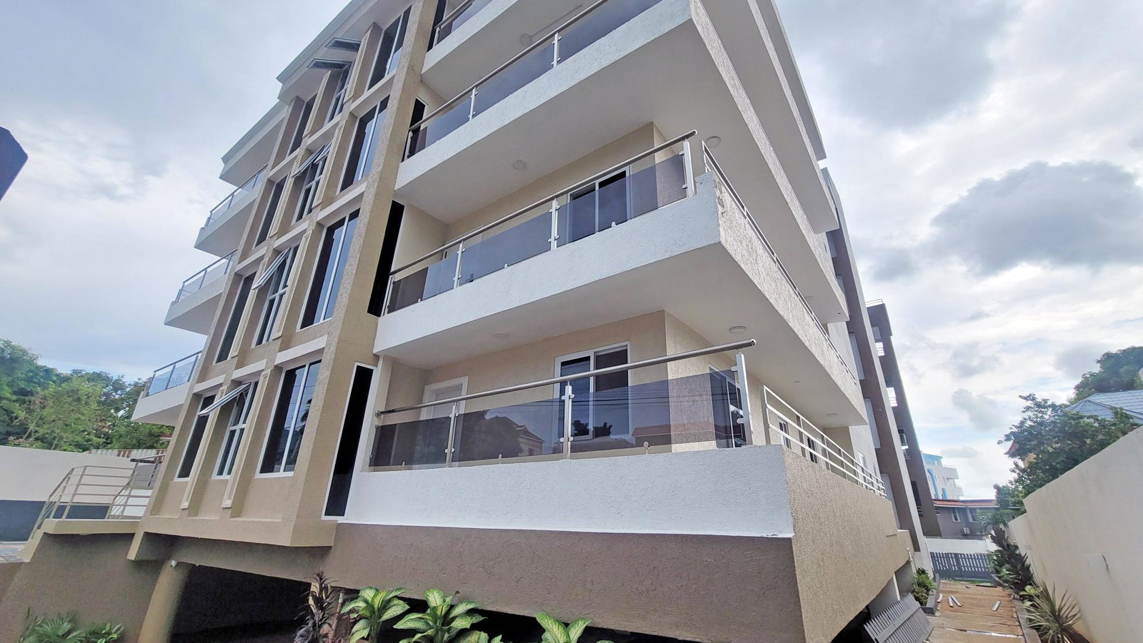 Modern-2-Bedroom-Apartment-for-Sale-at-Merrivale-Close-St.-Andrew-Jamaica Fourteenth image of 3-10 Merrivale Close in Kingston 8, St. Andrew, Jamaica - property is For Sale