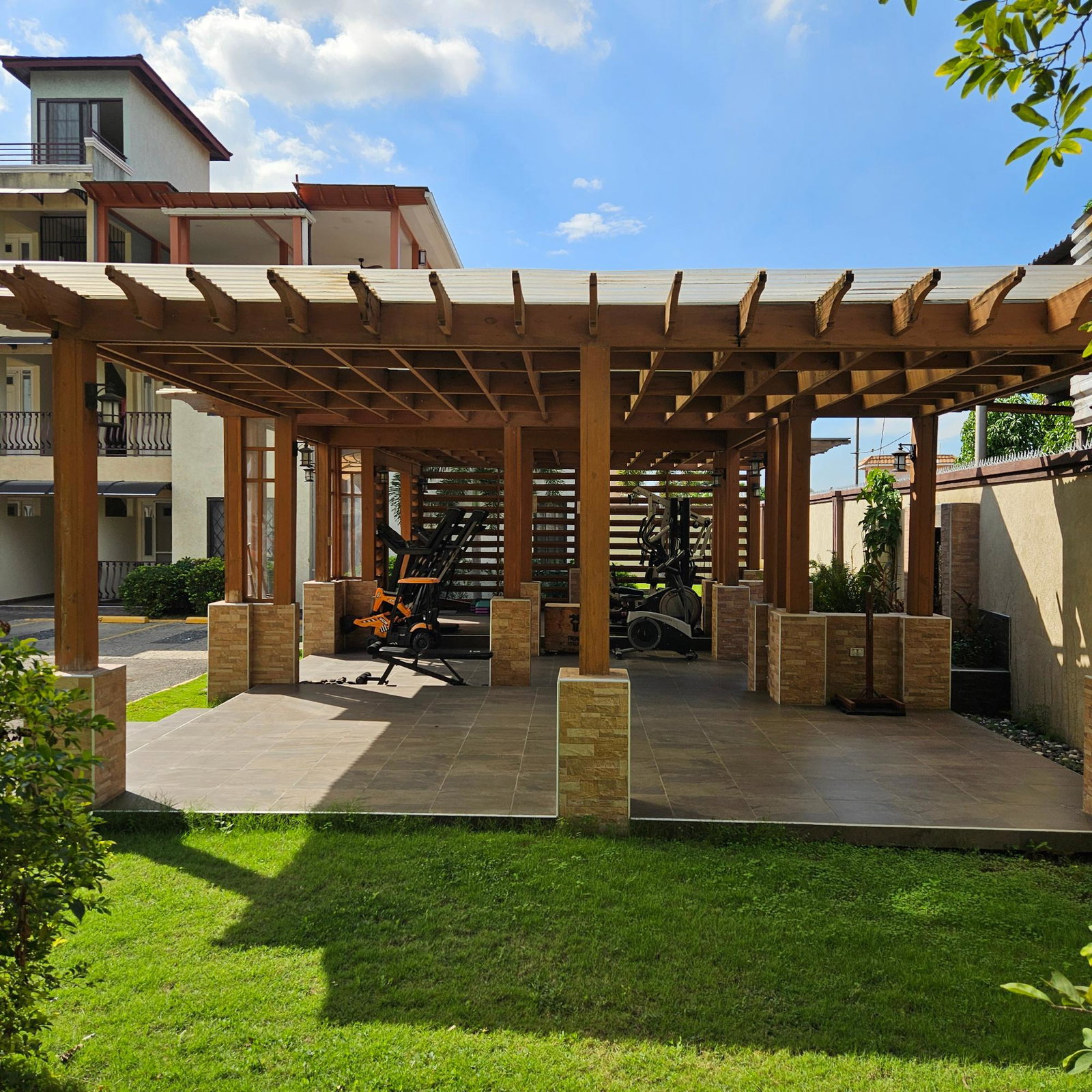 Seventeenth image of 10-4 East Avenue in Constant Spring P.O., St. Andrew, Jamaica - property is For Sale