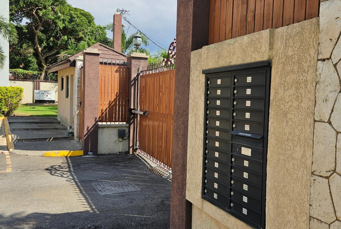 Nineteenth image of 10-4 East Avenue in Constant Spring P.O., St. Andrew, Jamaica - property is For Sale