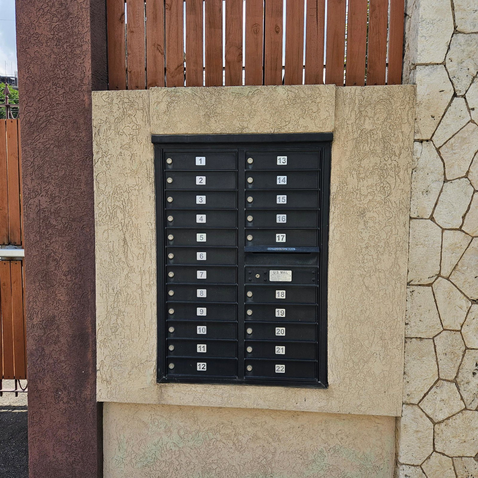 Twentieth image of 10-4 East Avenue in Constant Spring P.O., St. Andrew, Jamaica - property is For Sale