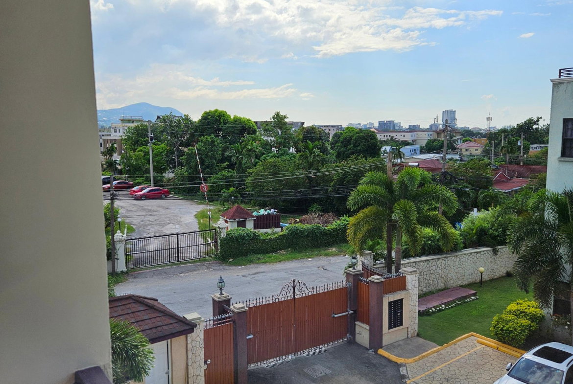 Twenty-Ninth image of 10-4 East Avenue in Constant Spring P.O., St. Andrew, Jamaica - property is For Sale