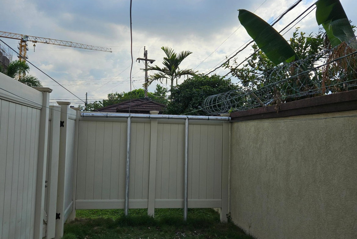 Fourth image of 10-4 East Avenue in Constant Spring P.O., St. Andrew, Jamaica - property is For Sale