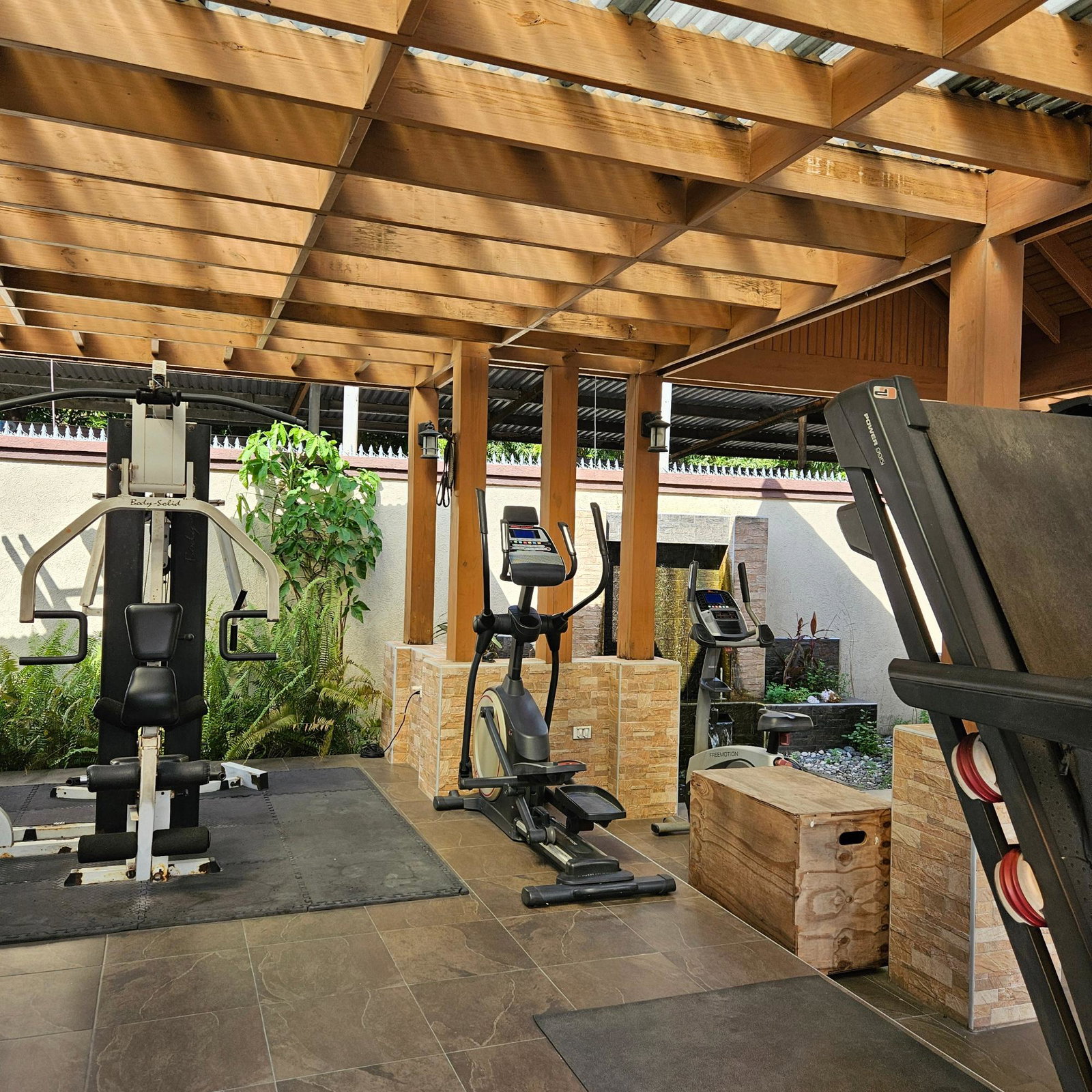 Eighth image of 10-4 East Avenue in Constant Spring P.O., St. Andrew, Jamaica - property is For Sale