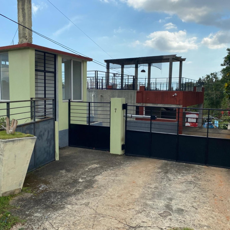 First image of 8-7 Powell Close in Red Hills, St. Andrew, Jamaica - property is For Sale